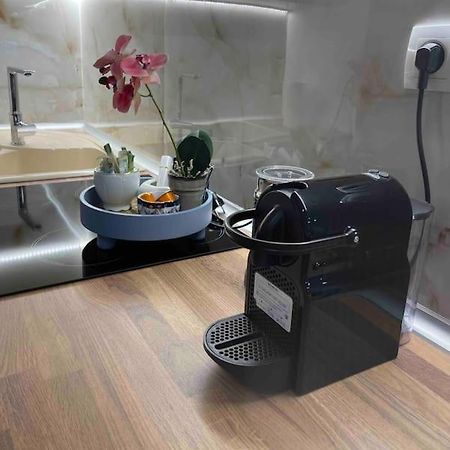 Cozy Studio Στο Κεντρο 拉里萨 外观 照片